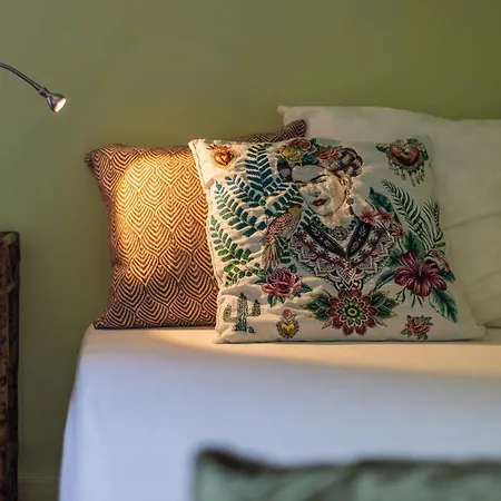 L'authentica - Free Parking & Wifi & Pool - Self Checkin - Ysyka Apartment