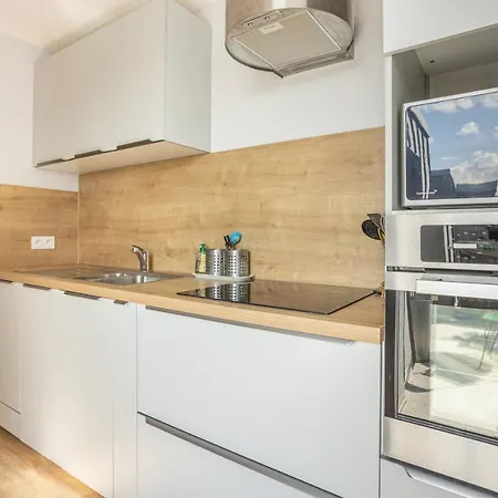 L'authentica - Free Parking & Wifi & Pool - Self Checkin - Ysyka Appartement *